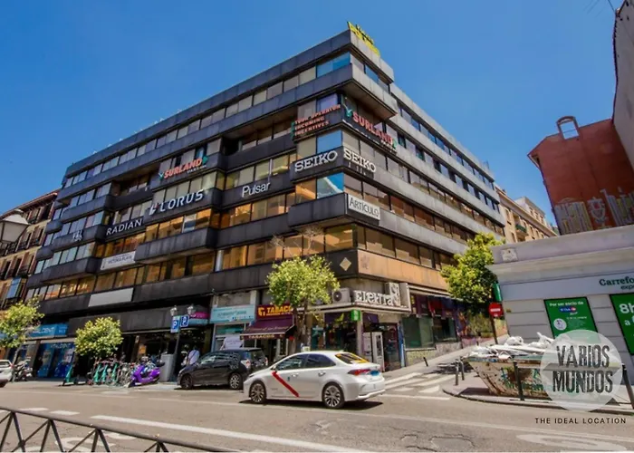 Tu estancia para 6 en Malasaña conoce San Bernardo 20
