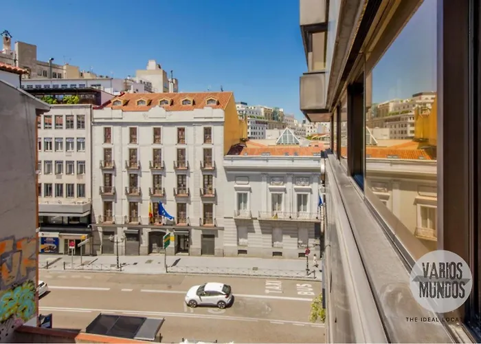 Tu estancia para 6 en Malasaña conoce San Bernardo 20